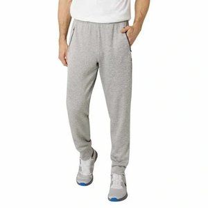 Eddie Bauer Men’s Performance Jogger in gray